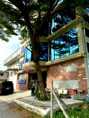 เช่าอาคารพาณิชย์ เมืองนนทบุรี นนทบุรี : HR3112ให้เช่าอาคารสำนักงาน 4 ชั้น พร้อมโกดังเก็บสินค้า ทำเลศักยภาพ ถนนเลี่ยงเมืองนนทบุรี ห่างจากถนนใหญ่เพียง 30 เมตร เดินทางสะดวก รถเข้า-ออกง่าย   