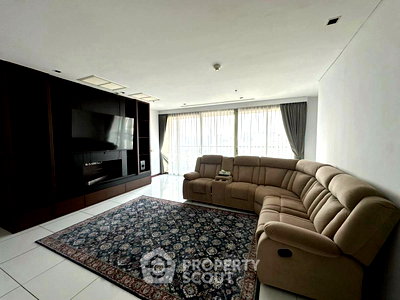 Condos for rent : 2-BR Condo at The Lakes Bangkok near BTS Asok (ID 2508684)
