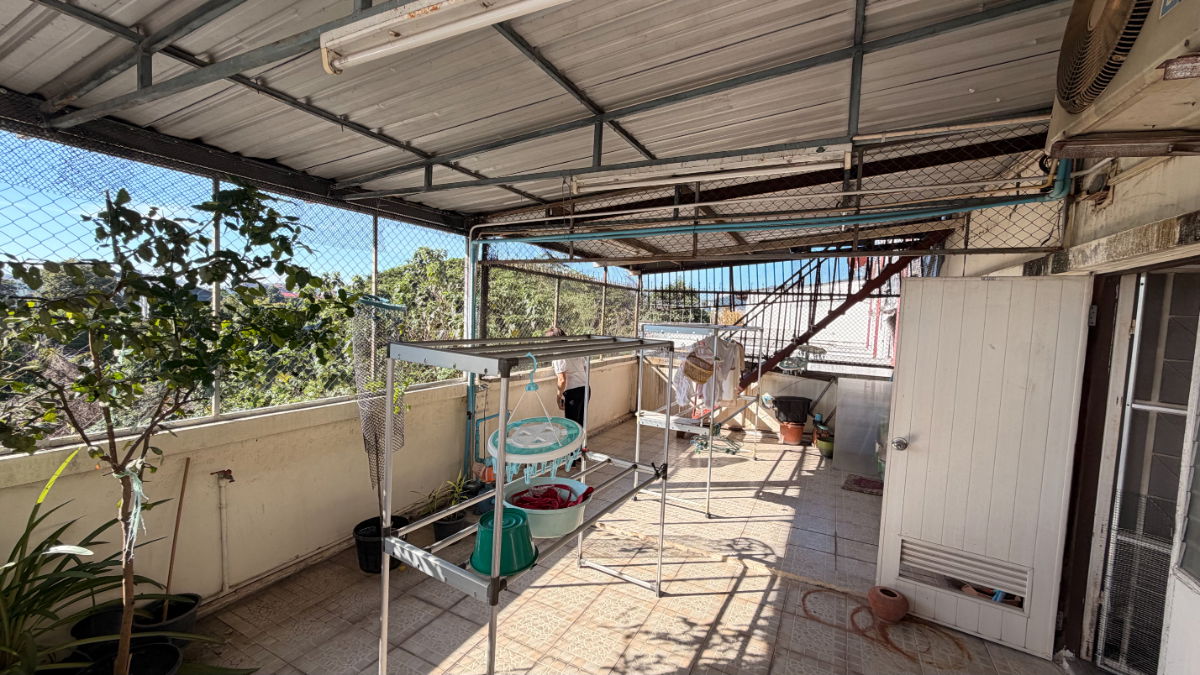 picture Prime commercial building on Super Highway, before Nimman area. - 24/24