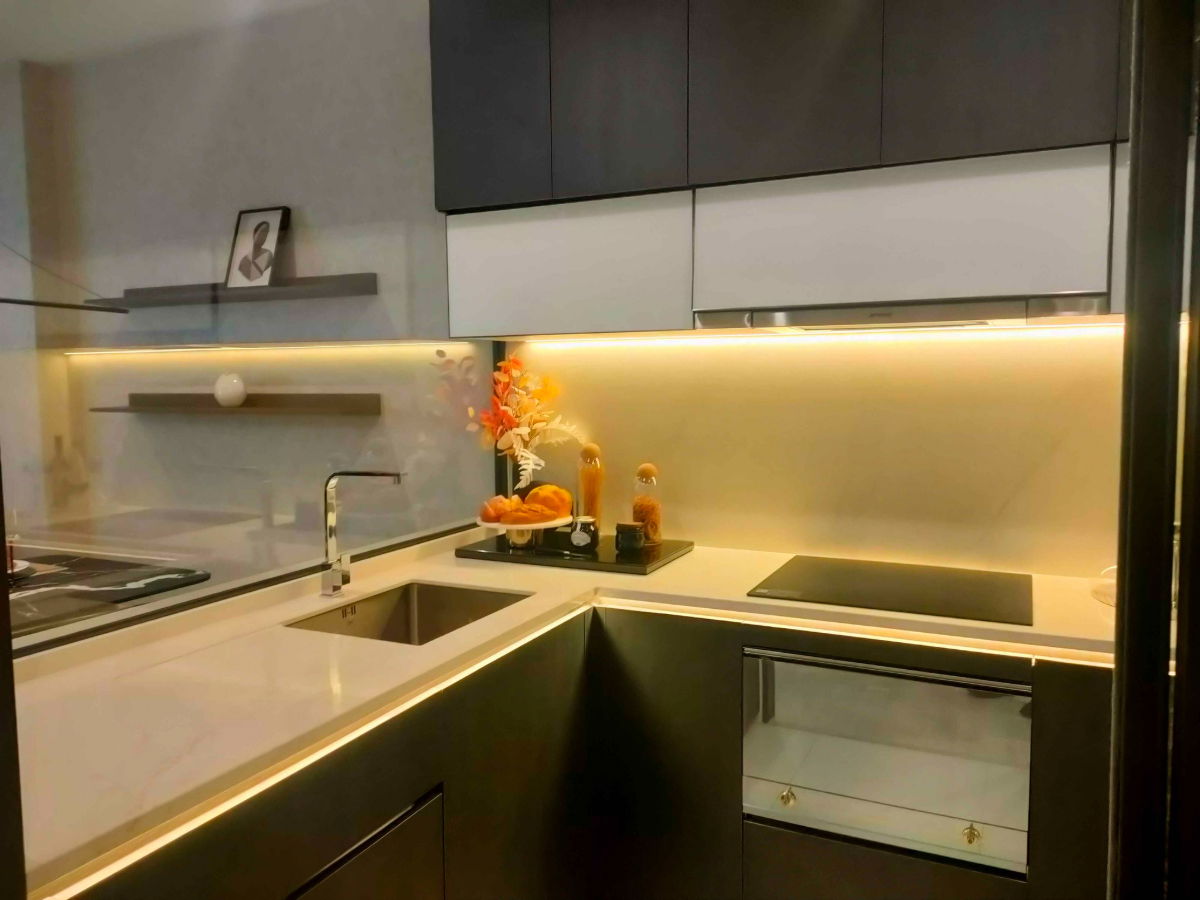 รูป ให้เช่า คอนโด เดอะ รูม สุขุมวิท 38 BTS ทองหล่อ BTS Thonglor 750 เมตร - รูปที่ 13/25