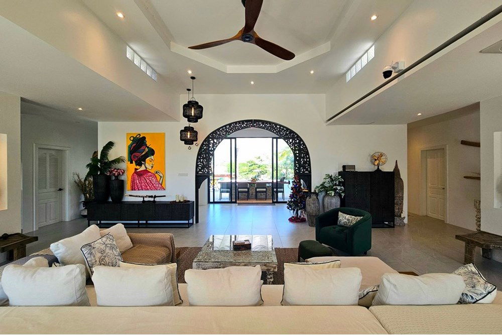 รูป [920601001-799] ขายวิลล่าสไตล์บาหลีสุดหรู 4 ห้องนอน 6 ห้องน้ำ ในหัวหิน 70 - รูปที่ 36/97