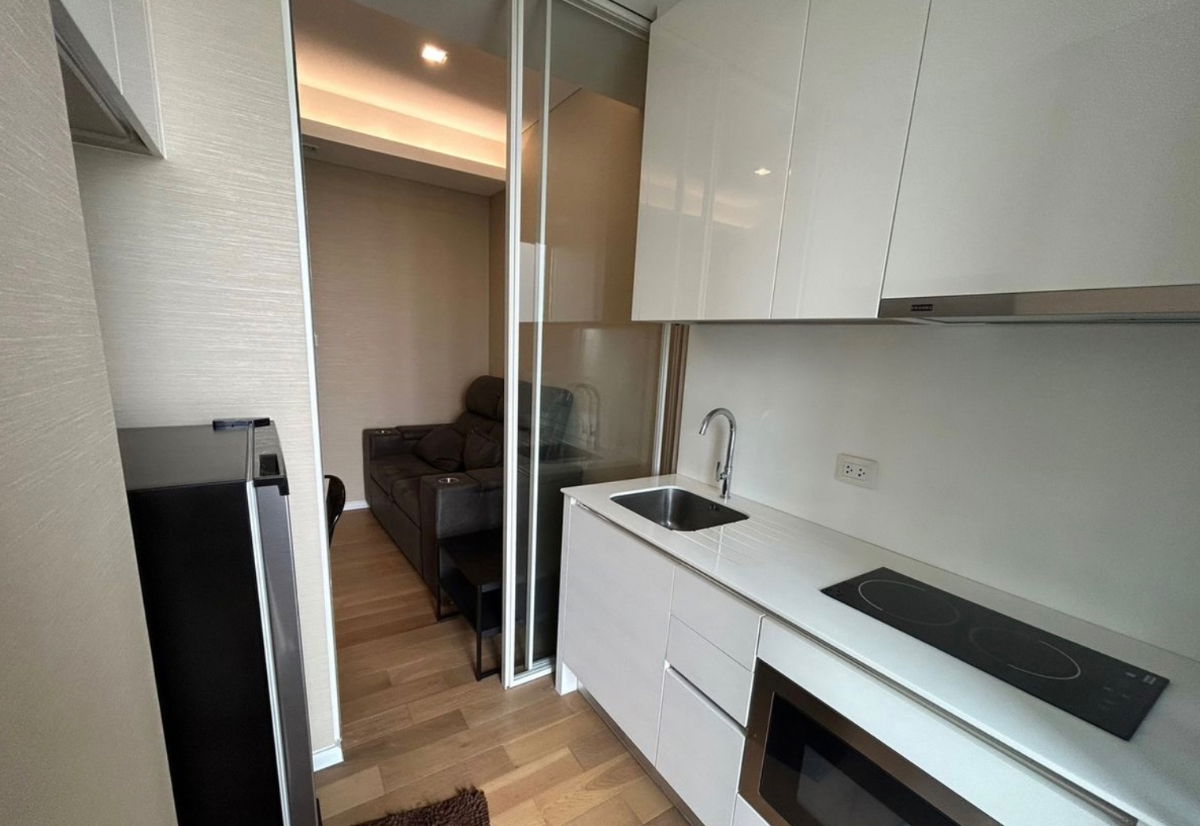 รูป เช่า เดอะ เซนต์ เรสสิเด้นเซส สวย ถูก ทำเลดี เฟอร์ครบ ใกล้ MRT พหลโยธิน สนใจแอตไลน์ครับ@841qqlnr - รูปที่ 4/10