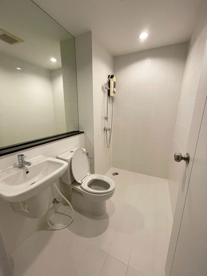 รูป เจ้าของปล่อยเอง-ให้เช่า 2 Beds 2 Baths 1 Walk-in Closet @The tree Interchange - รูปที่ 8/8