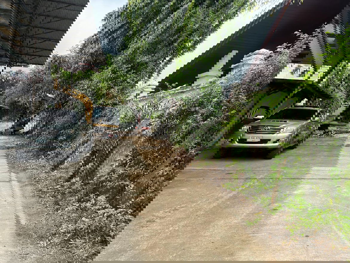 รูป อาคารเชิงพาณิชย์ให้เช่า ติดถนนอ่อนนุช | หน้ากว้างติดถนนประมาณ 9+ เมตร/Unit | ปล่อยเช่าตามสภาพ - รูปที่ 4/7