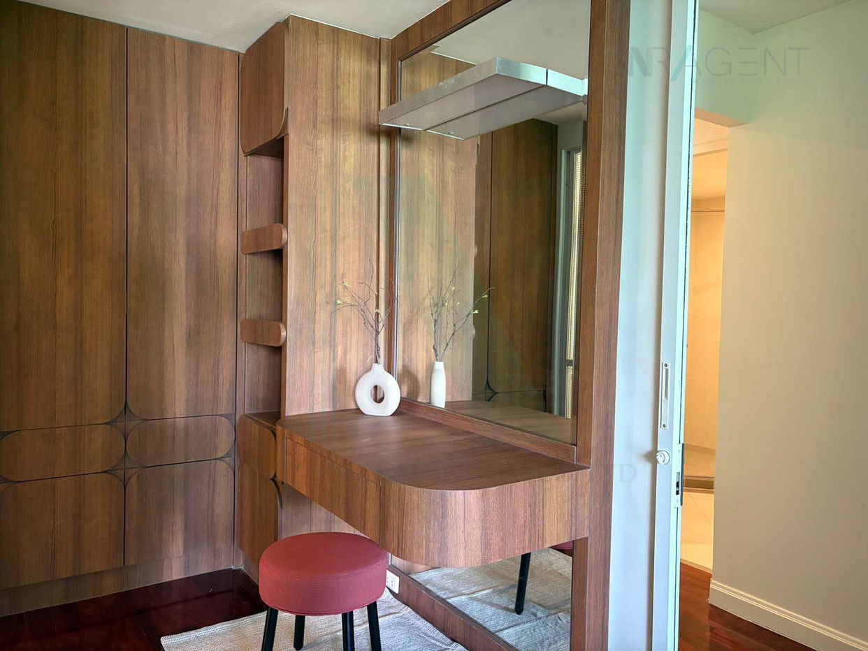 picture ð For Rent Condo 49 PLUS Building 1, Floor 4,2 bed room, Room size 80 sqm - 6/8