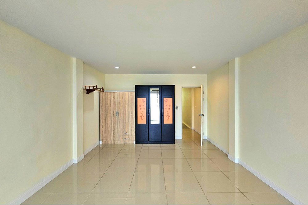 รูป [920601001-552] ทาวน์เฮ้าส์ 2 ชั้น 2 ห้องนอน 2 ห้องน้ำ ในซอยหัวหิน 102 สำหรับขาย - รูปที่ 10/21