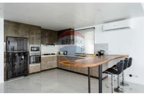 รูป [920121057-51] Amazing 5-bedroom sea view villa for sale - รูปที่ 11/23