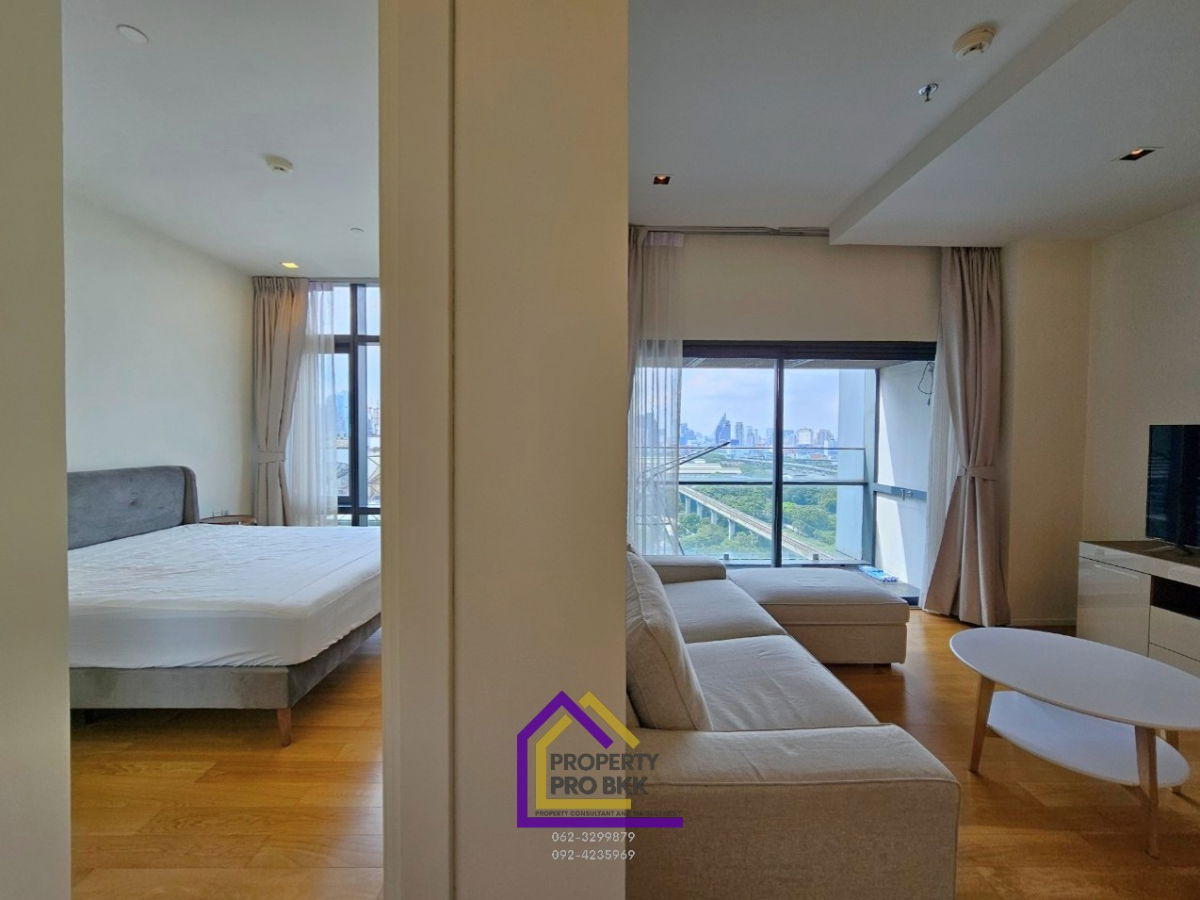 picture 🌟🌟 For Rent — Circle Living Prototype (Circle 2) Bright & Spacious 1-Bedroom | Perfect for WFH | Near MRT Phetchaburi - 10/23