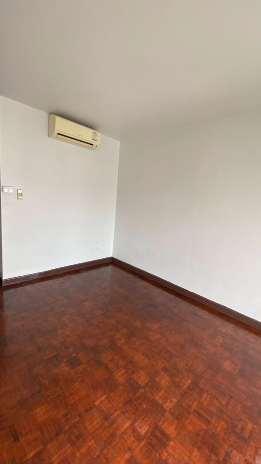 picture victoria lake view condominium ( Building 3 ) - 8/12