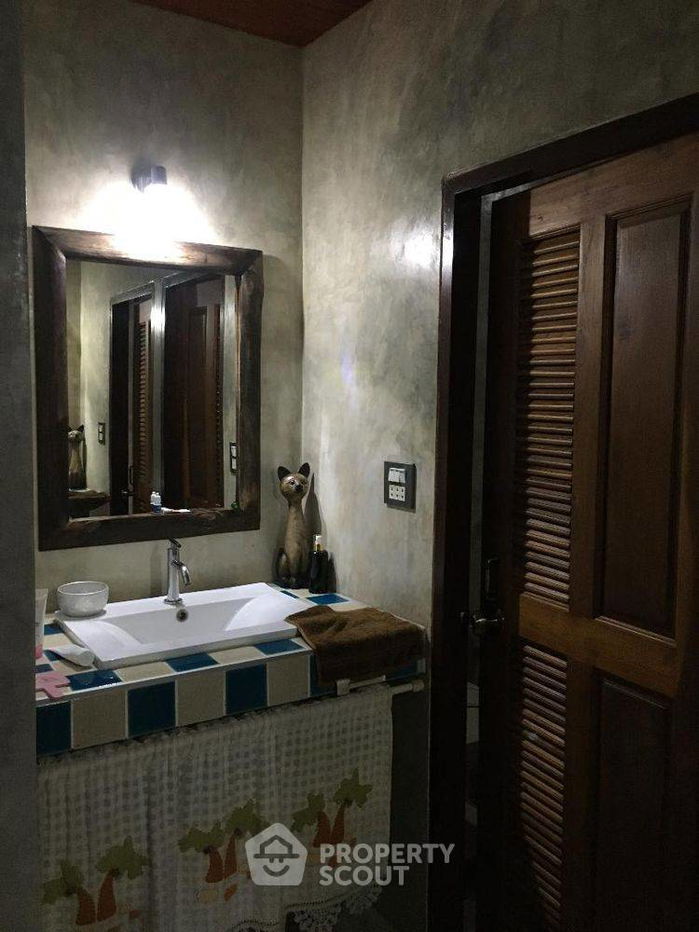 picture 7-BR House in Tha Wang Tan (ID 2510065) - 8/20