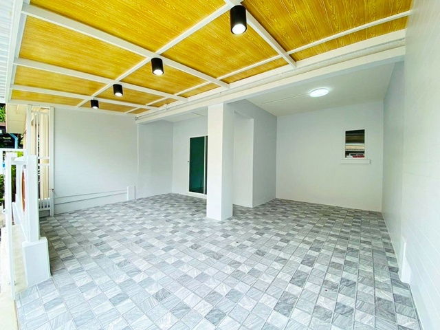 รูป ตลาดนิคมบางปู 800 ม ใหม่ทั้งหลัง สวย18 ตร.วา.145ตร.ม. 3นอน 2น้ำ แพรกษา-นิคมบางปู บางปูกอล์ฟ แอนด์ สปอร์ต 1.9กม. ทาวน์เฮ้าส์ 2 ชั้น - รูปที่ 3/8