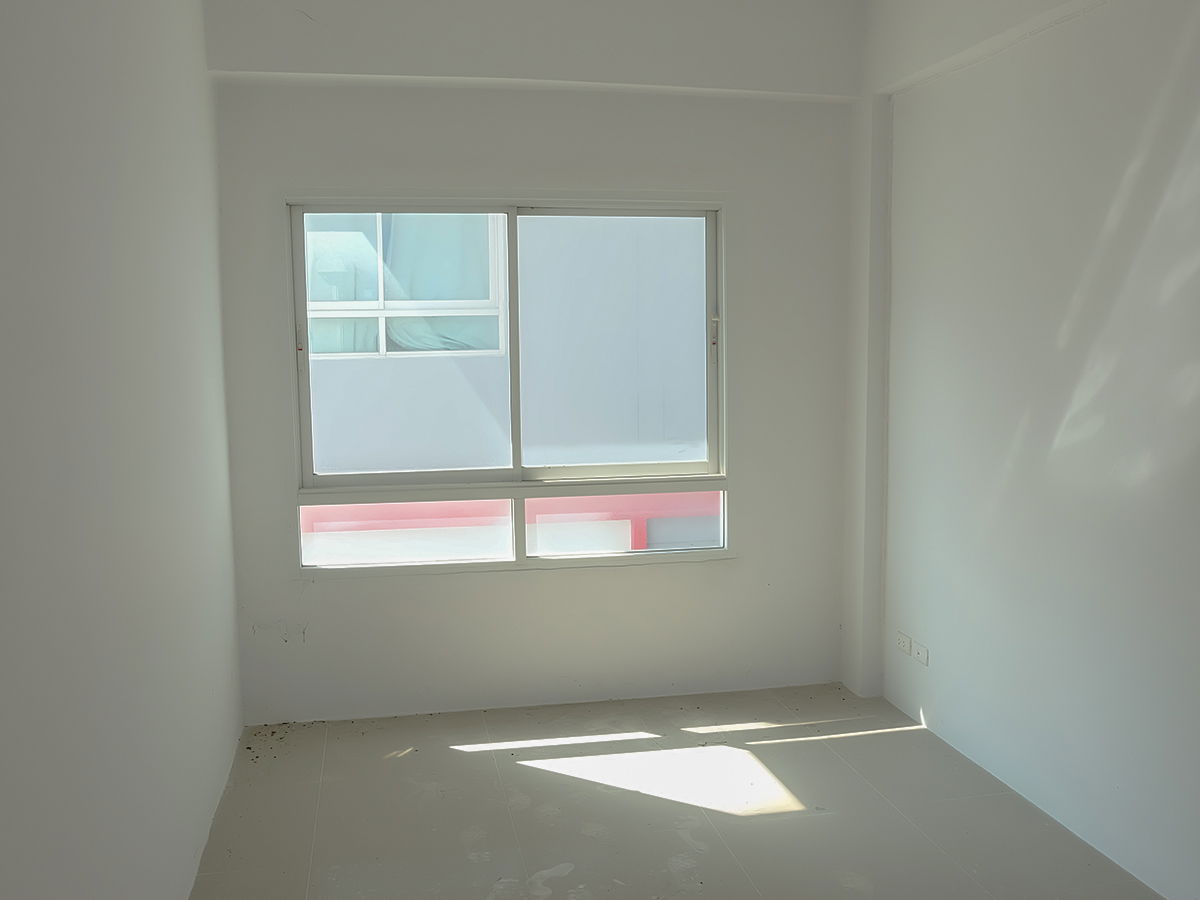 รูป ขาย อาคารพาณิชย์ 3 ชั้นครึ่ง 2 คูหา ติดถนนมอเตอร์เวย์ ใกล้แยกหนองยายบู่ ศรีราชา 2 งาน, 18.3 ตร.ว. - รูปที่ 9/14