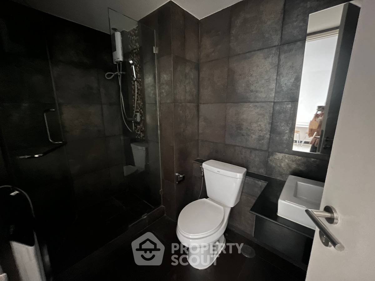 รูป คอนโด 1-ห้องนอน ที่ โว๊ค สุขุมวิท16 คอนโดมิเนียม ใกล้ MRT ศูนย์การประชุมแห่งชาติสิริกิติ์ (ID 833425) - รูปที่ 7/7