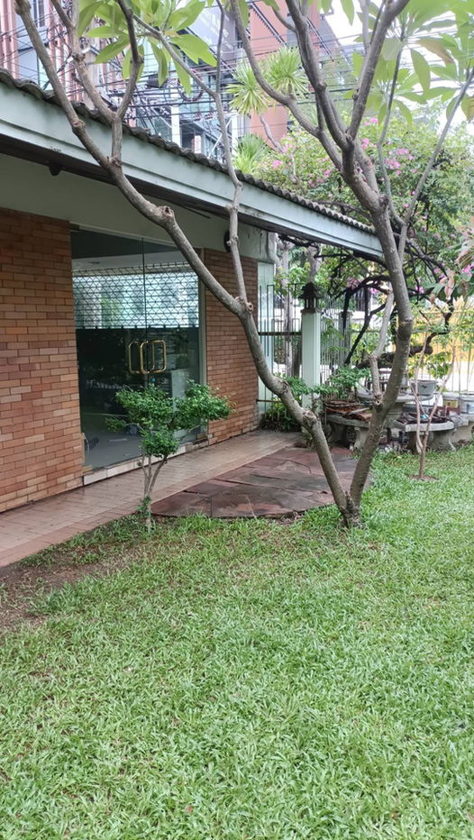 picture 1 room Sukhumvit 53 alley (71sqm) - 14/17