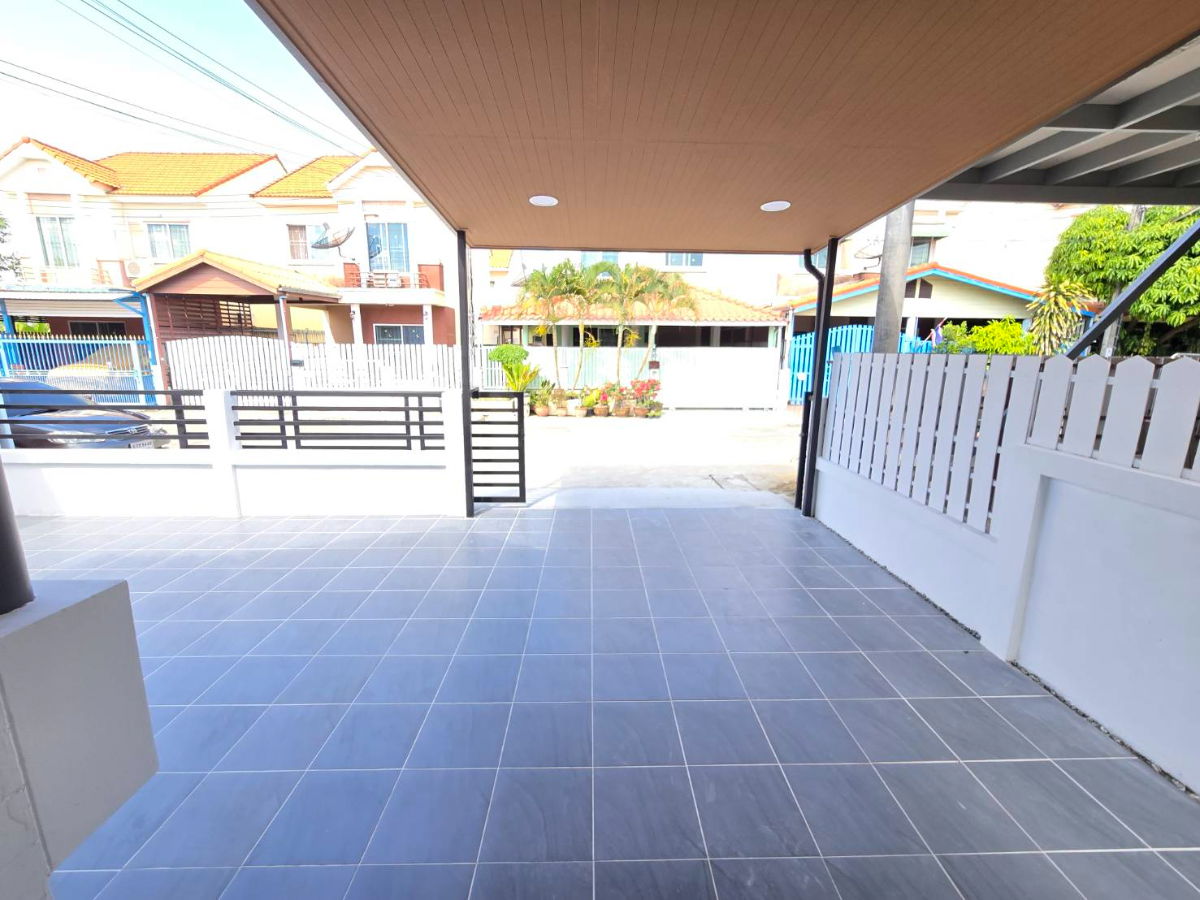 รูป ้านเดี่ยวชั้นเดียว หมู่บ้านนันทวัน10 ซอยเลียบวารี37 คู้ขวา หนองจอก บ้านสวย ทำเลดี แต่งใหม่ทั้งหมด กว้าง ถูก มีเฟอร์นิเจอร์ใหม่ - รูปที่ 7/22