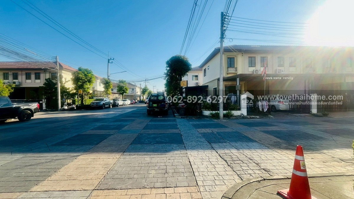 รูป ขายทาวน์เฮ้าส์ 2 ชั้น หมู่บ้านพฤกษาวิลล์104 ซอยเพชรเกษม81 พื้นที่ 19.3 ตรว. ขายราคา 2.39 ล้านบาท บ้านสวยหรู ตกแต่งพร้อมหิ้วกระเป๋าเข้าอยู่ได้เลย - รูปที่ 11/12