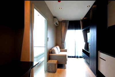 คอนโดให้เช่า : #A124159 ✅ 27/12/68  ให้เช่า Noble Revolve Ratchada 📲📢สอบถาม ld line @condoboy