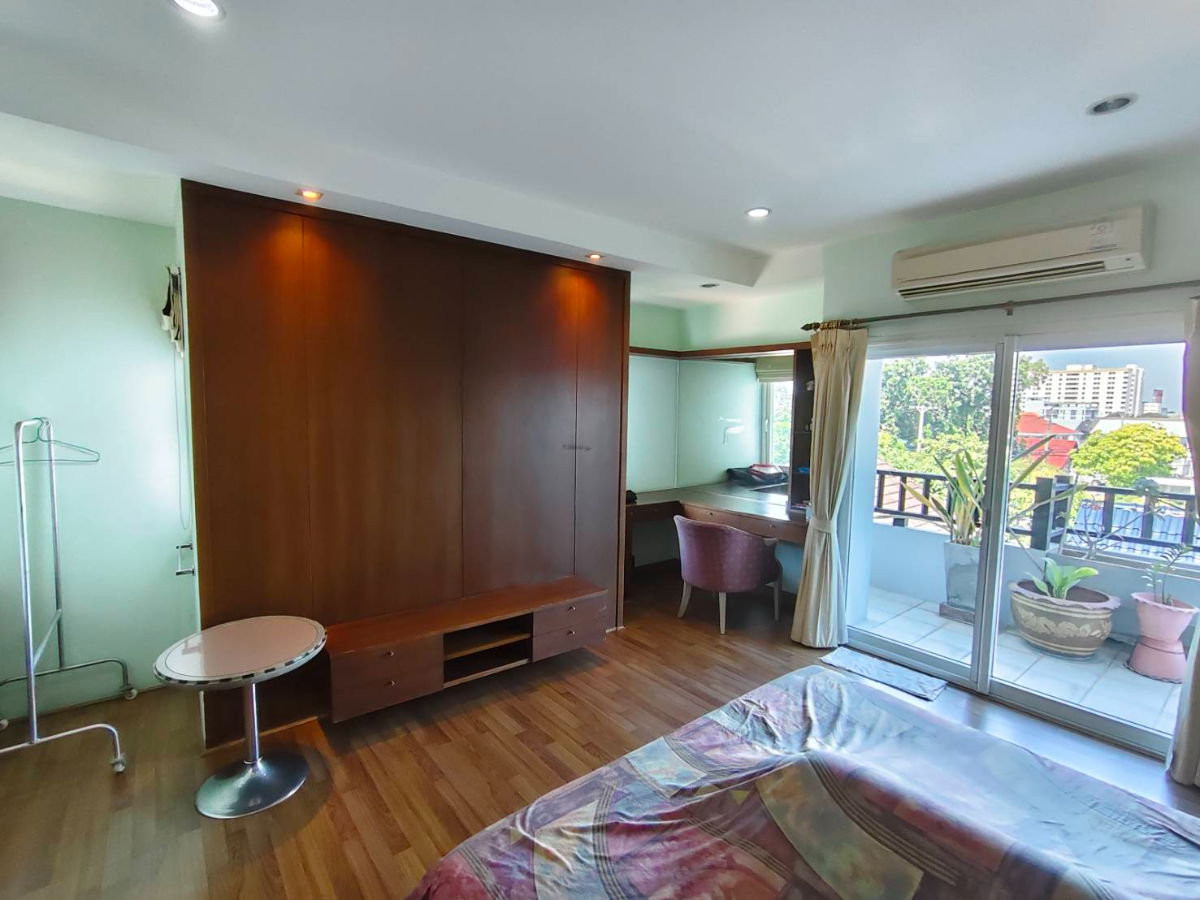 รูป ขาย บ้านเดี่ยว 3 ชั้น มบ.สี่ไชยทอง3 ซ.สี่ไชยทอง 21 พร้อมอยู่ ทำเลแจ้งวัฒนะ-ปากเกร็ด - รูปที่ 9/15