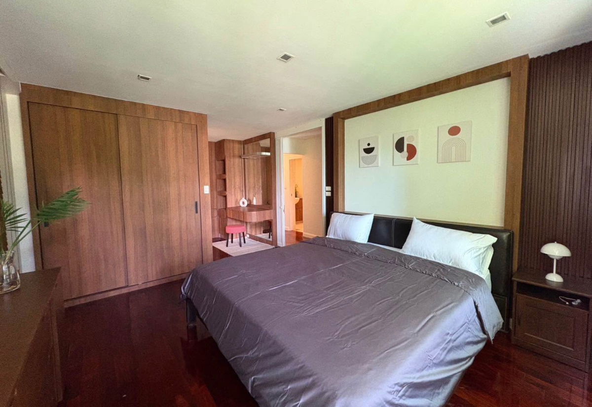 picture 49                         Plus - 4/9