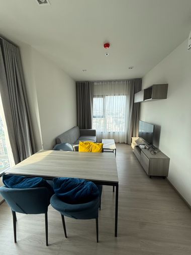 เช่า เดอะ เบส เพชรบุรี-ทองหล่อ เฟอร์ฯครบ ใกล้ MRT เพชรบุรี