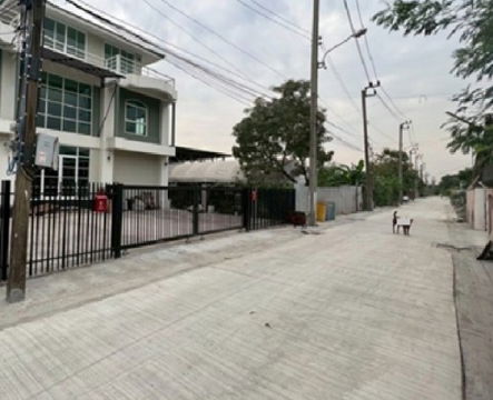 ให้เช่าอาคารสำนักงาน 4 ชั้น / ซอยพัฒนาการ 97 / พื้นที่ใช้สอย 698 ตารางเมตร  / จอดรถ 5-6 คัน / เหมาะหลากหลายธุรกิจ จดบริษัทได้