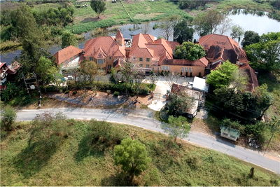 Houses for sale Khlong Sam Wa : [920071045-27] Elegance Redefined: Bangkoks Luxury Haven