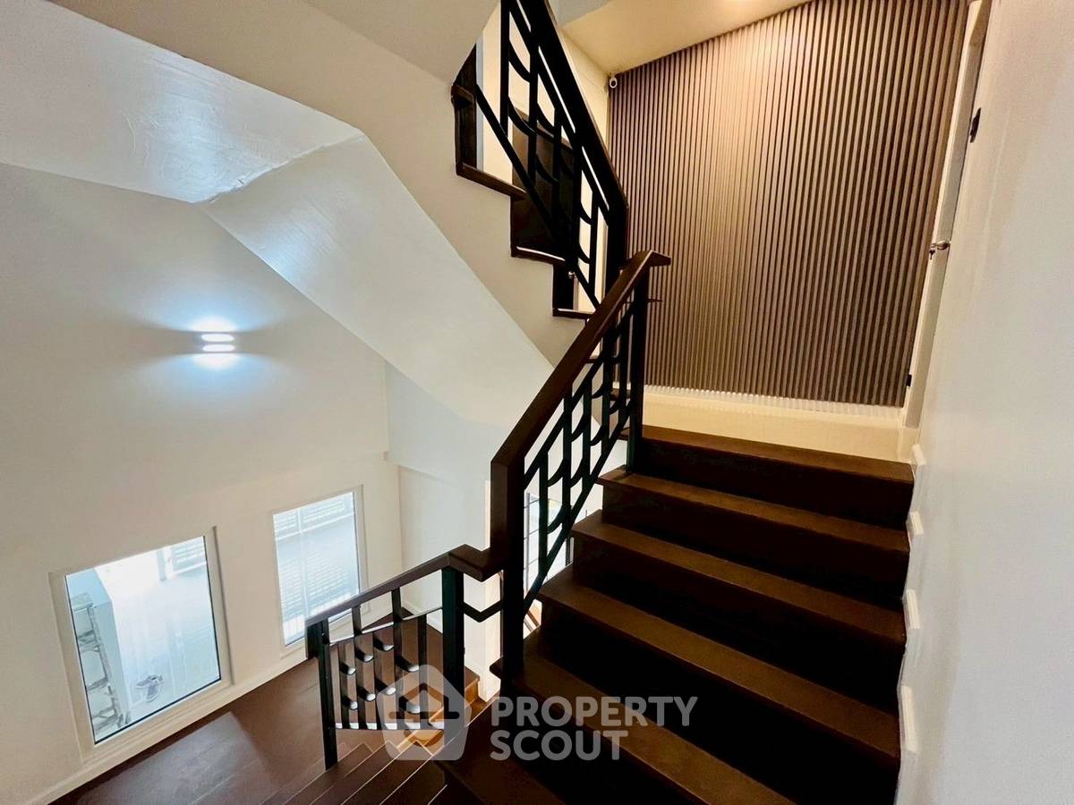 รูป บ้าน 4-ห้องนอน ที่ เซนสิริ มิดทาวน์ วิลล่า ใกล้ พัทยาใต้ (ID 2111203) - รูปที่ 6/13