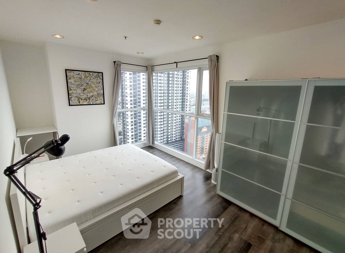 รูป คอนโด 2-ห้องนอน ที่ เดอะ ไลท์เฮ้าส์ คอนโดมิเนียม ใกล้ BTS กรุงธนบุรี (ID 2097372) - รูปที่ 3/10