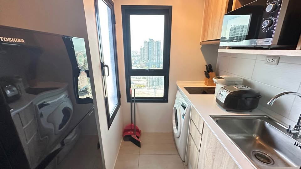 picture For Rent Escent CPN | 2BR 2BA | 65sqm High Floor (24th) | Fully Furnished | Next to Central - 4/11