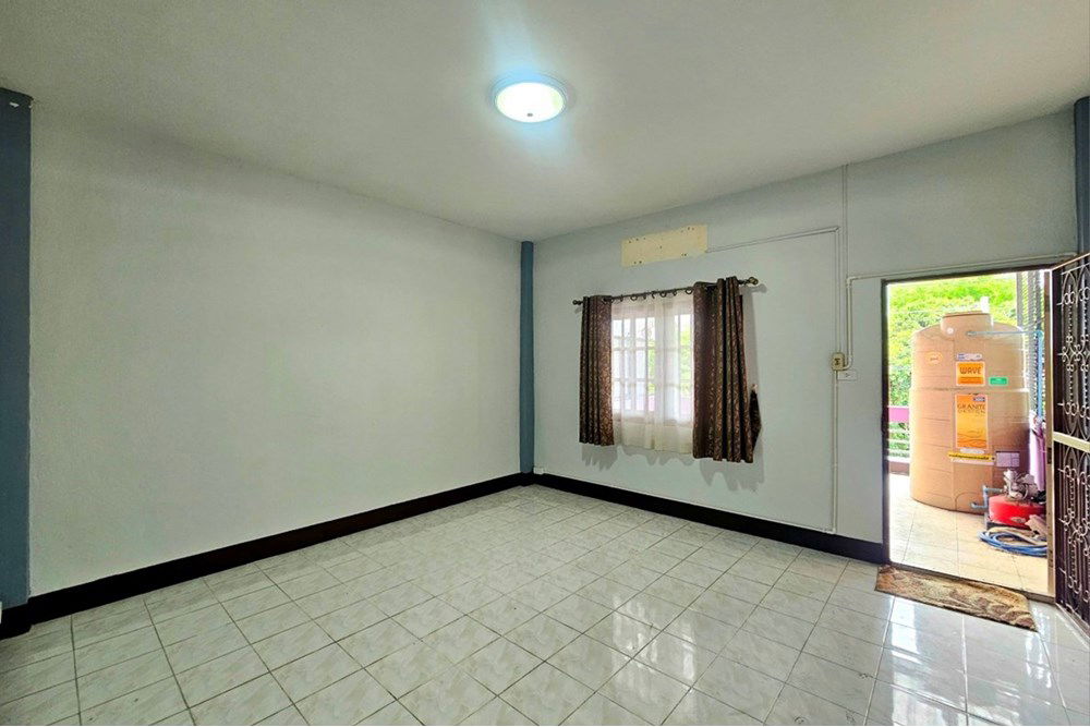 รูป [920601001-553] ขายทาวน์เฮ้าส์ 2 ชั้น 2 ห้องนอน 2 ห้องน้ำ ในซอยหัวหิน 88 - รูปที่ 11/17