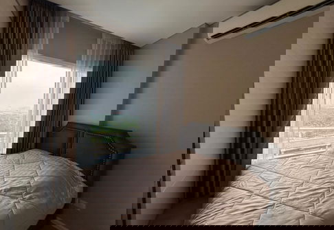 Rent a beautiful, affordable condo at The Saint Residences. Fully furnished, great location, near MRT Phahonyothin. Interested? Add me on Line: @841qq