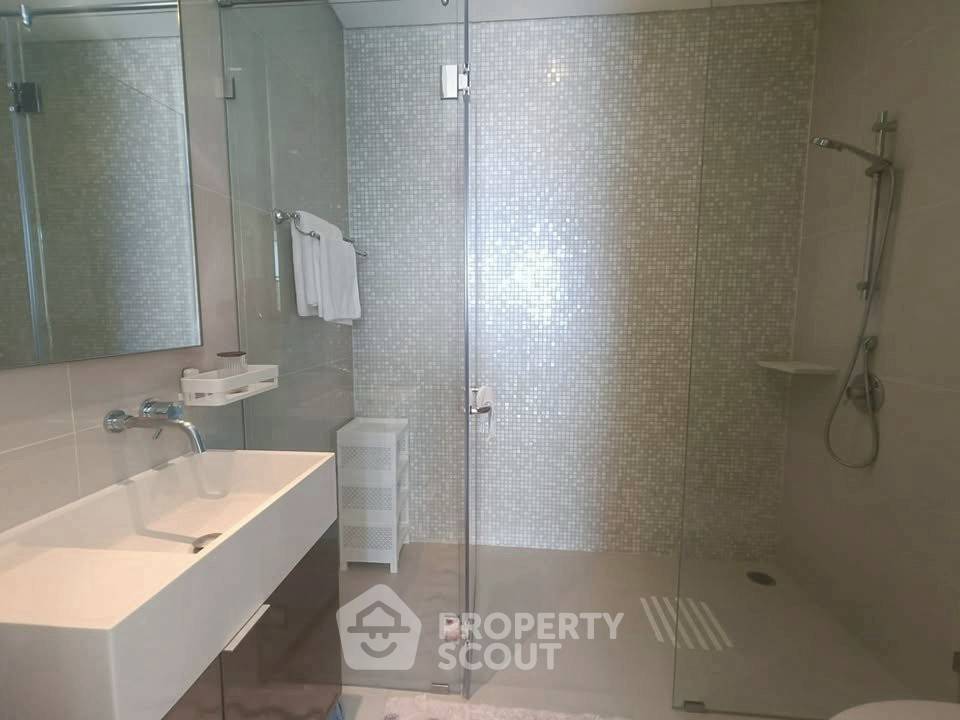 รูป คอนโด 1-ห้องนอน ที่ รีเฟล็คชั่น จอมเทียน บีช พัทยา ใกล้ เมืองพัทยา (ID 2509928) - รูปที่ 2/20