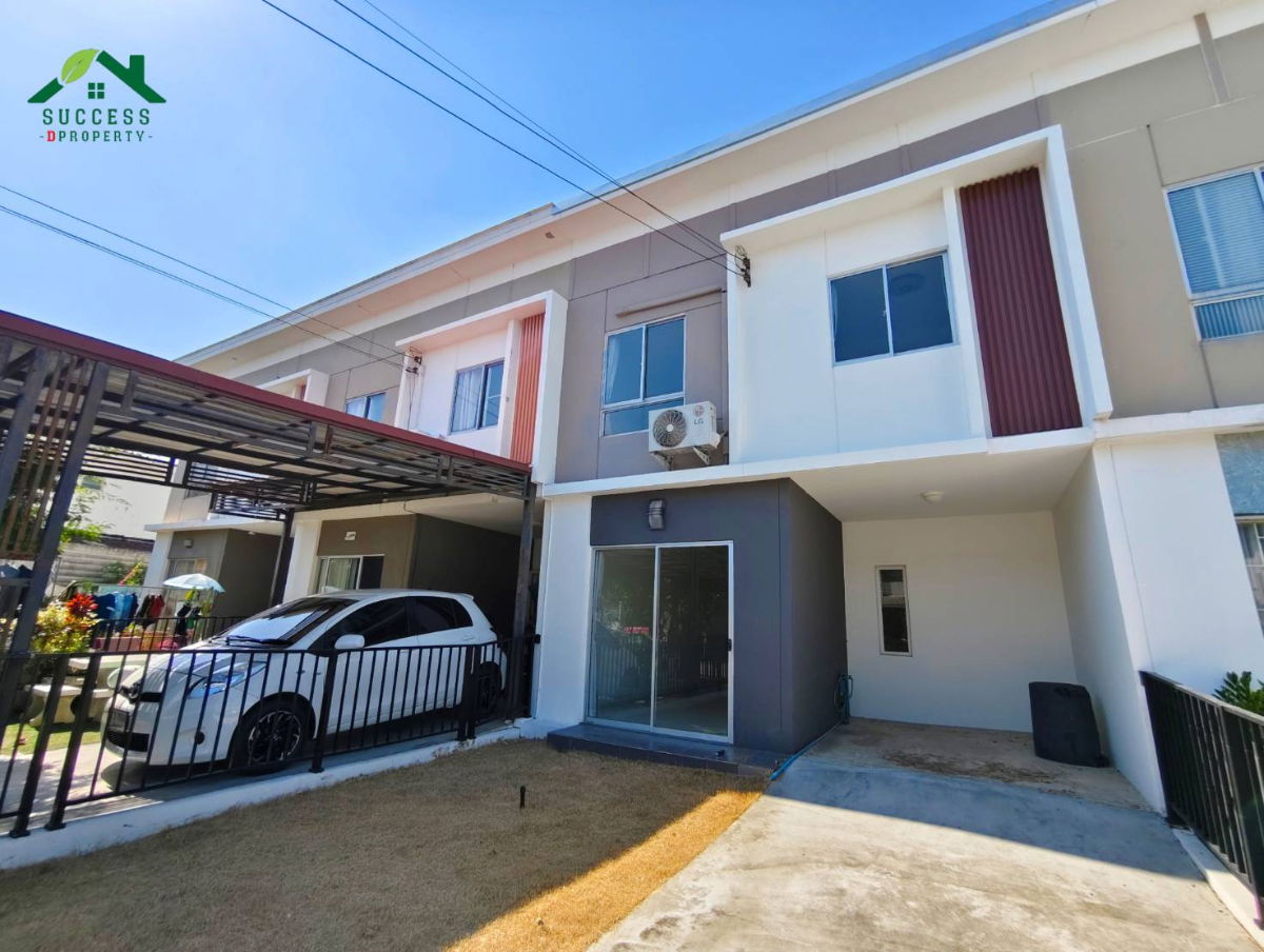 รูป ขายทาวน์เฮ้าส์ พฤกษา 74/3 ศรีนครินทร์-เทพารักษ์ รีโนเวทแล้ว ที่ดินเยอะ เนื้อที่ 30 ตร.ว. ต่อเติมหลังคาหลังบ้าน ใกล้รถไฟฟ้า ใกล้ทางด่วน เพียง 15 นาที - รูปที่ 5/20