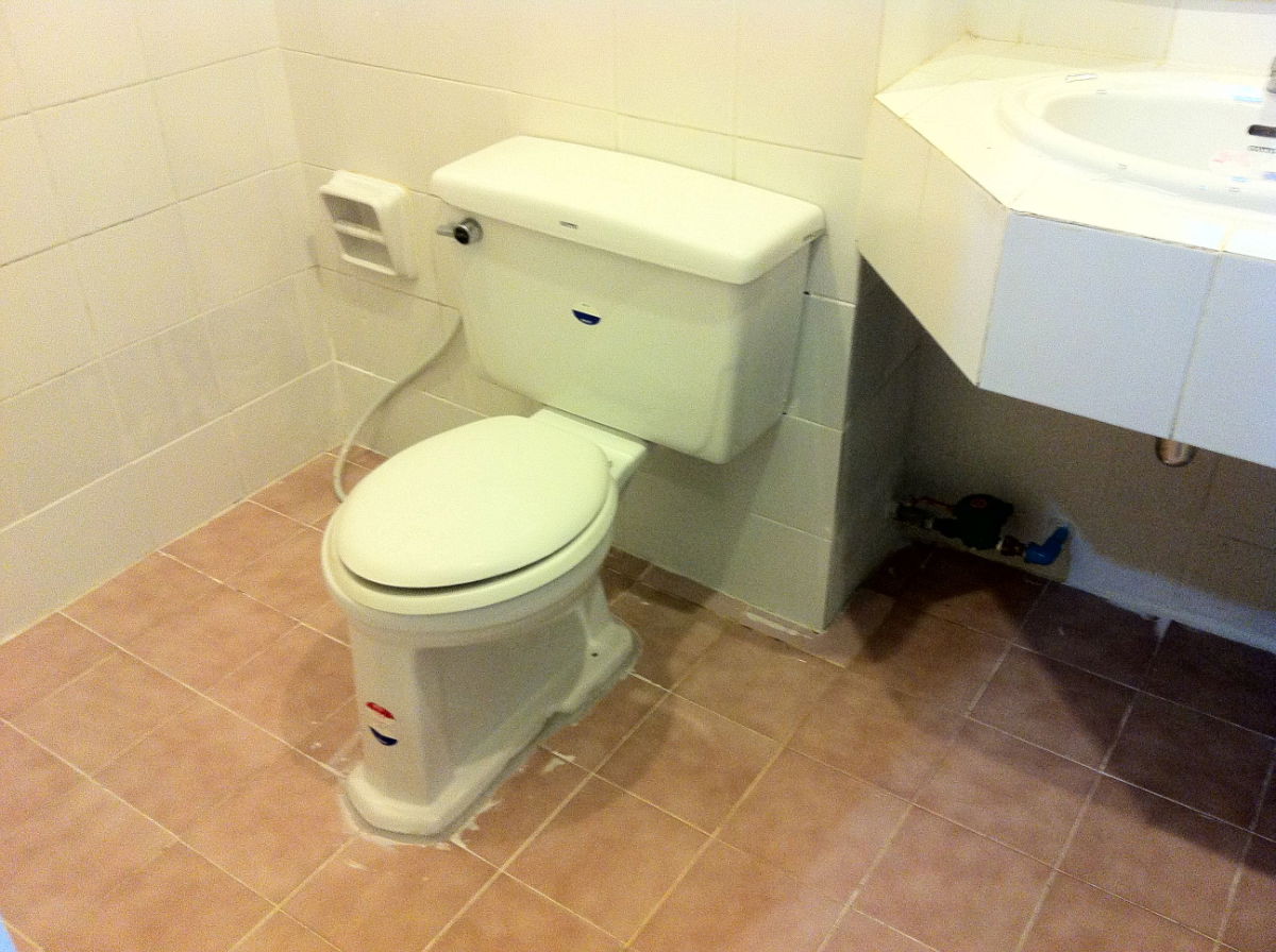 picture [Owner Post] Srisoontorn Condo for rent 4,000 THB/month, 27.5 sqm, 3th floor - 9/17