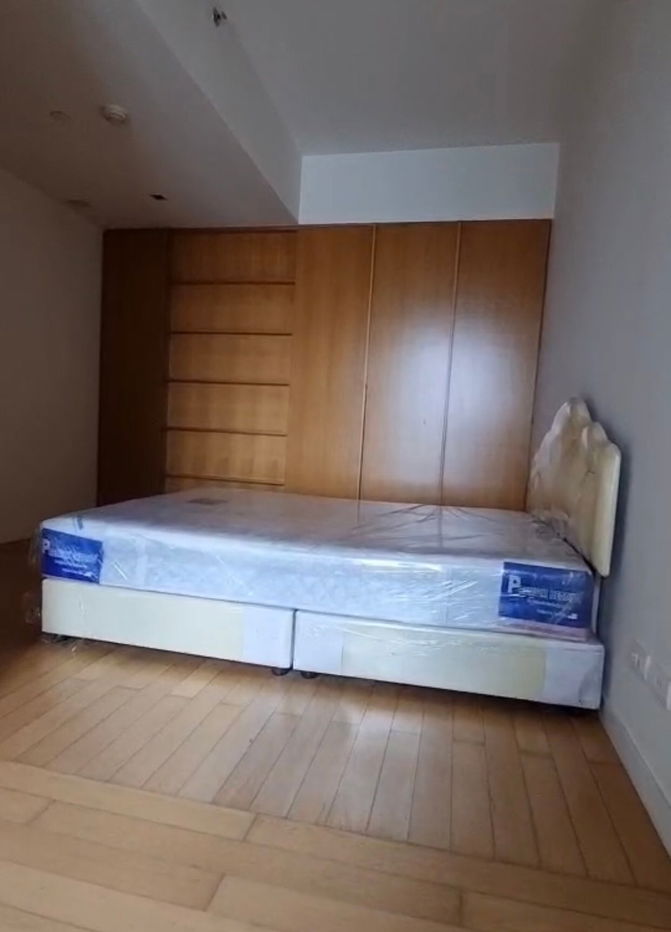 picture 4 unites available here The Pano rama 3 road Riverside Condominium  - 17/18