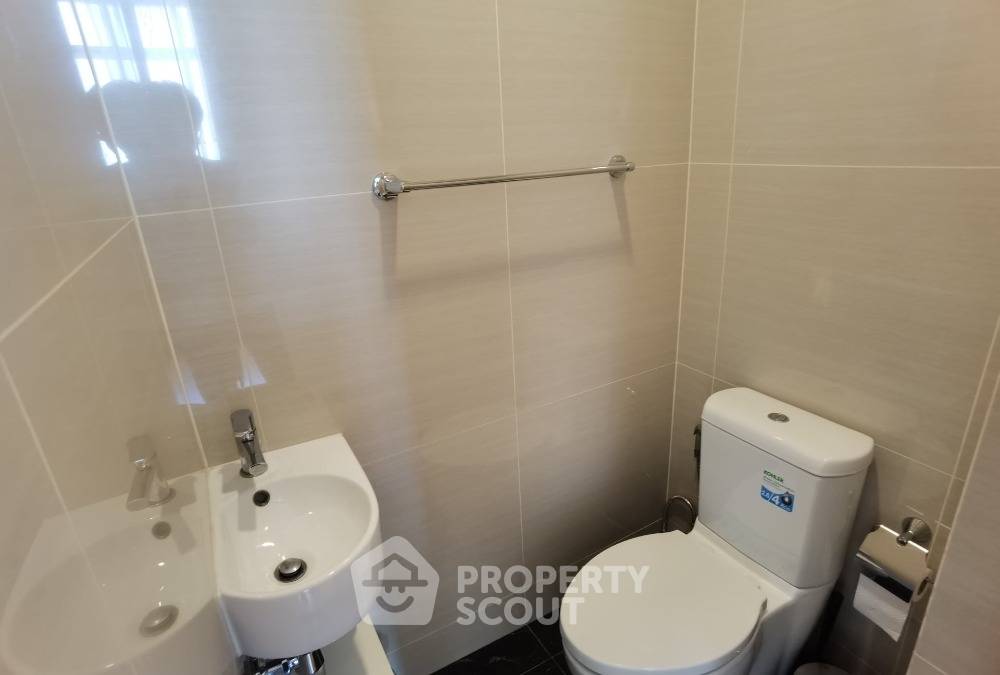 picture 2-BR Condo at Park Origin Phrom Phong near BTS Phrom Phong (ID 2256151) - 9/11