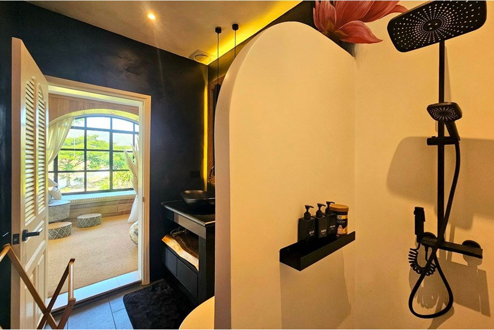 รูป [920601001-799] ขายวิลล่าสไตล์บาหลีสุดหรู 4 ห้องนอน 6 ห้องน้ำ ในหัวหิน 70 - รูปที่ 84/97