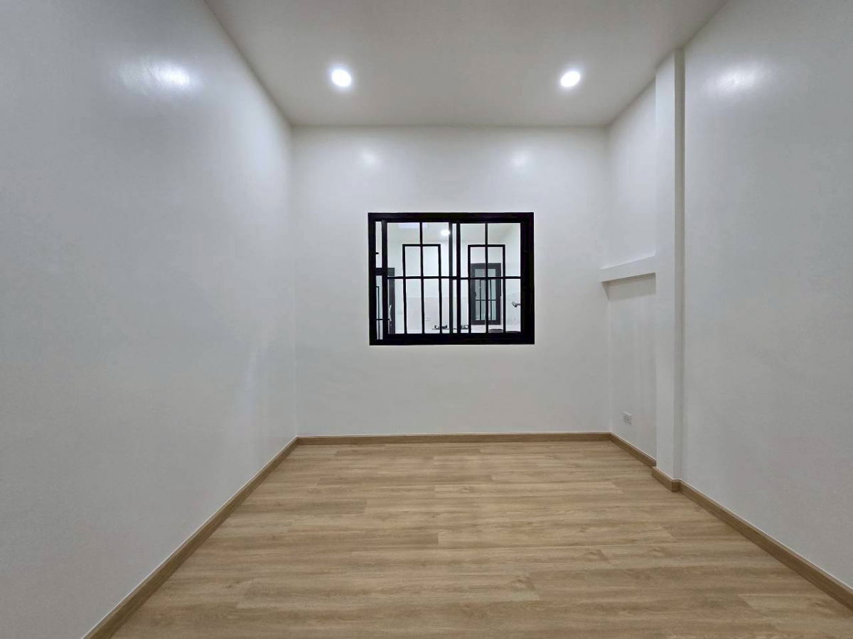 picture Srisuchart Grandview 3 WR-04116 - 5/12