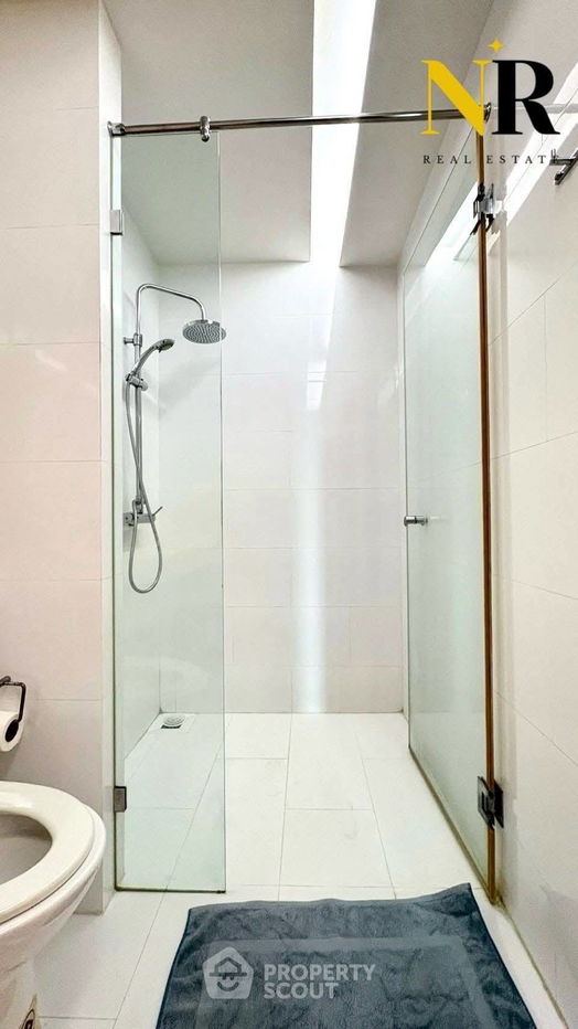 picture 1-BR Condo at Emerald Residence Ratchada near MRT Huai Khwang (ID 2510321) - 4/10