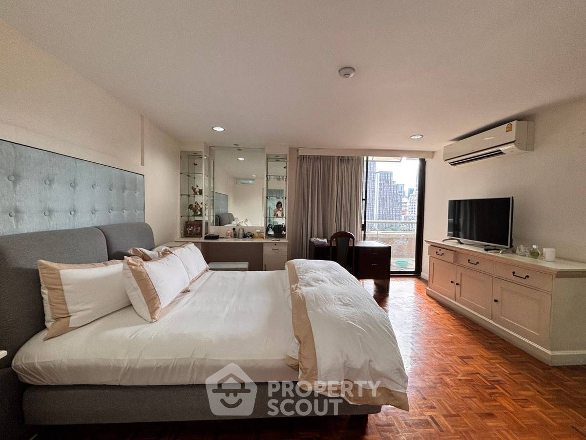 picture 3-BR Condo at Asoke Tower near MRT Phetchaburi (ID 2476261) - 13/13