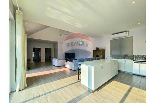 รูป [920601001-67] 3 Bed 2 Bath Private Modern Villa in Hua Hin Soi 88 For Sale - รูปที่ 19/38