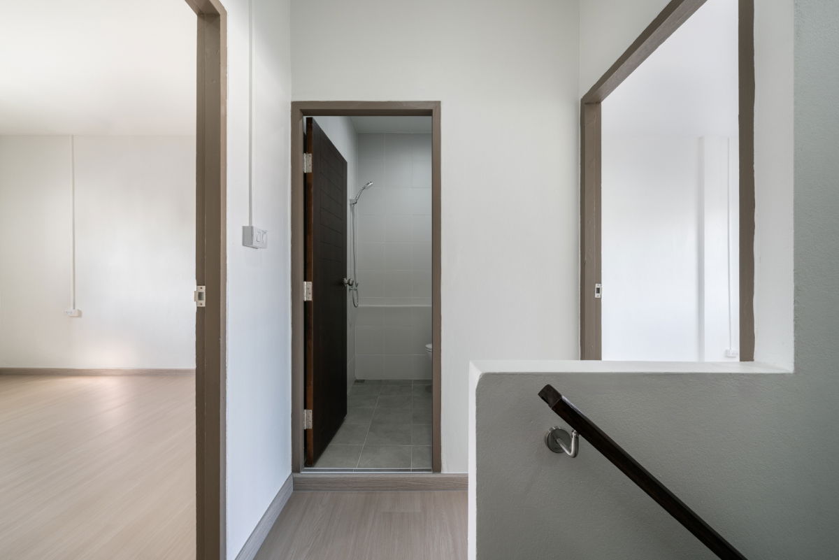 รูป ทาวน์เฮ้าส์รีโนเวท 2 ชั้น — คลอง 2 ธัญบุรี จากถนนใหญ่รังสิต-นครนายกเพียง 400 เมตร  ราคาเพียง 1,890,000.- - รูปที่ 12/15