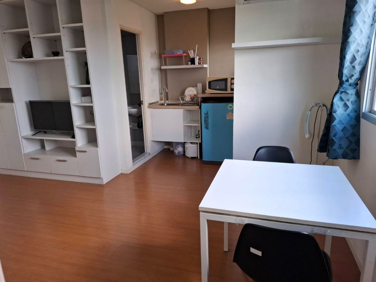 รูป 🟨คอนโดให้เช่า 2 นอน ลุมพินี ร่มเกล้า สุวรรณภูมิ A4 ชั้น8 พร้อมอยู่ ต่อรอง สนใจติดต่อ 082-3223695 - รูปที่ 5/13