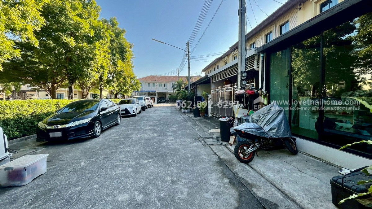 รูป ขายทาวน์เฮ้าส์ 2 ชั้น หมู่บ้านพฤกษาวิลล์104 ซอยเพชรเกษม81 พื้นที่ 19.3 ตรว. ขายราคา 2.39 ล้านบาท บ้านสวยหรู ตกแต่งพร้อมหิ้วกระเป๋าเข้าอยู่ได้เลย - รูปที่ 10/12