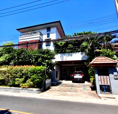 ขายบ้านเดี่ยว : ขาย บ้านเดี่ยว 3 ชั้น มบ.สี่ไชยทอง3 ซ.สี่ไชยทอง 21 พร้อมอยู่ ทำเลแจ้งวัฒนะ-ปากเกร็ด