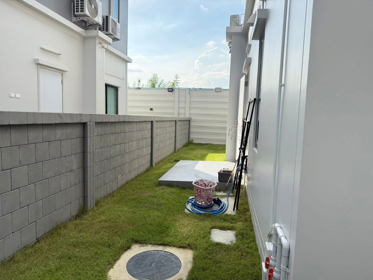 picture 🏡 Corner Detached House for Sale | Ready to Move In  📍 Britania Bangna–Sriwaree (Soi Wat Sriwaree Noi) - 23/25