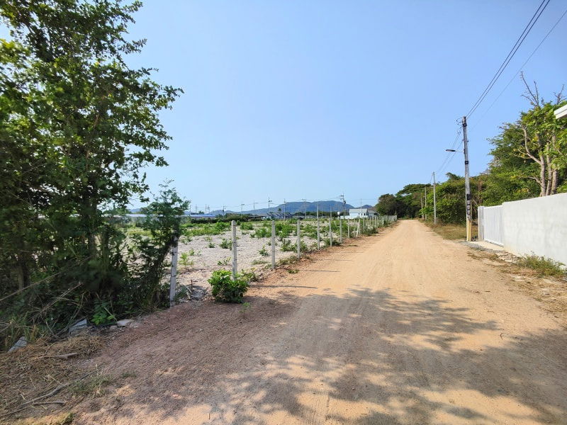 รูป ขายที่ดิน แปลงหัวมุม ขนาด 3-1-44.1 ไร่ ติดถนนคอนกรีต  เหมาะสำหรับทำโคงการบ้านขนาดเล็ก - รูปที่ 9/12
