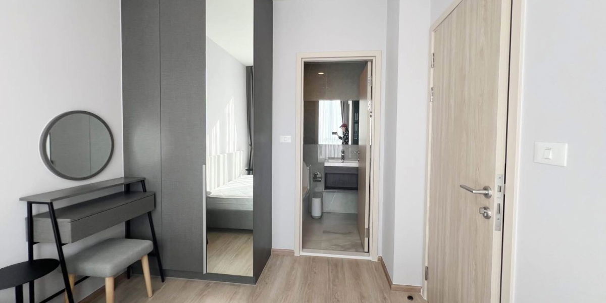 picture Nue District                       R9 - 8/12