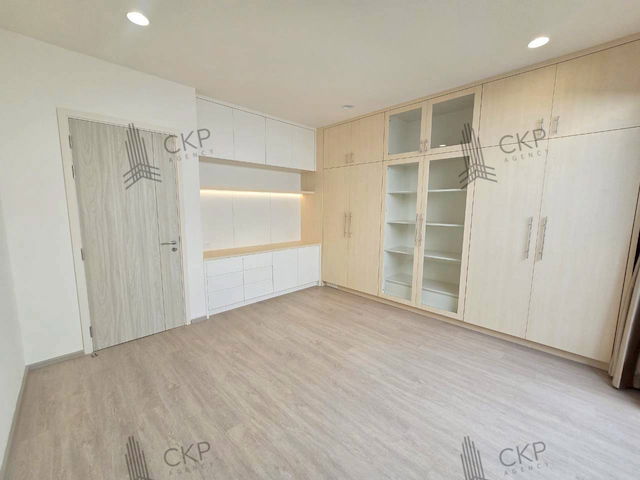 รูป ให้เช่าทาวน์โฮม นิว เวิร์ส กรุงเทพกรีฑา บ้านใหม่สวย ไม่เคยเข้าอยู่ เดินทางสะดวก พร้อมเข้าอยู่ - รูปที่ 9/20