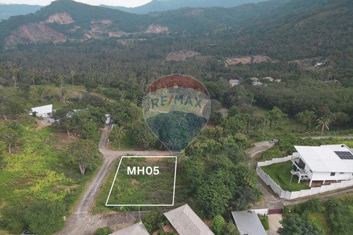 picture [920121060-116] Hill-view plot, whole or subdivided, Ideal for Investment, Maenam - 3/15
